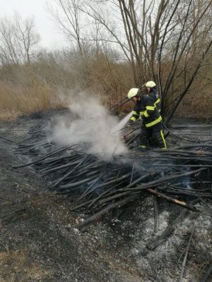 Požari na travniških površinah 15.3.2017, 16:09